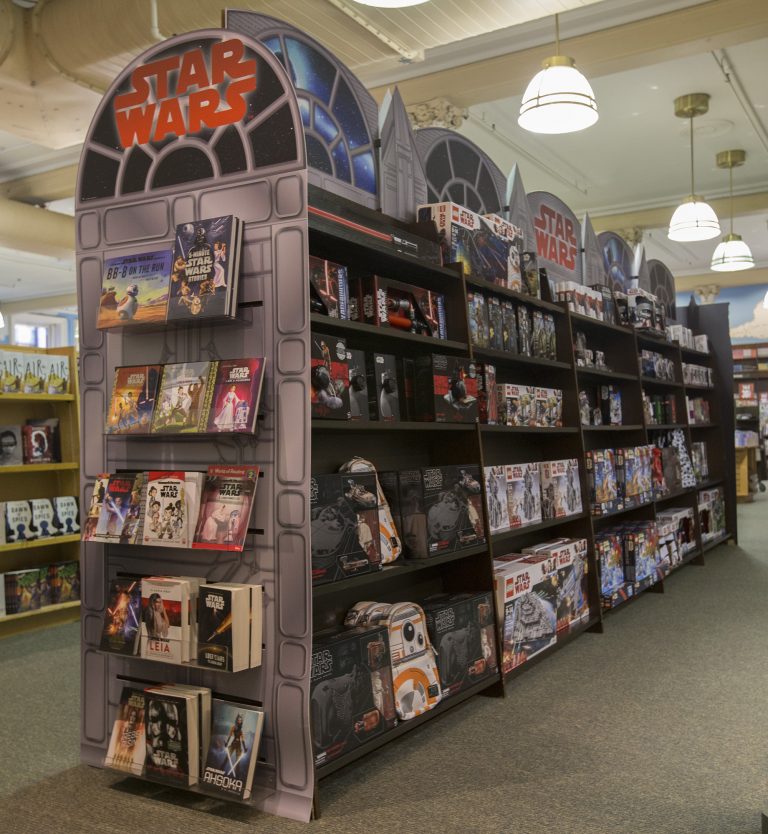 At Barnes & Noble, A Story Of Fantastical Retail Transformation ...